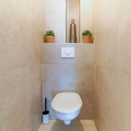 Apartamento Select'sohome - Superbe Pour 4 Personnes A Deux Pas De La Et Des Commerces De La Faviere ! - Iloa-b01 *